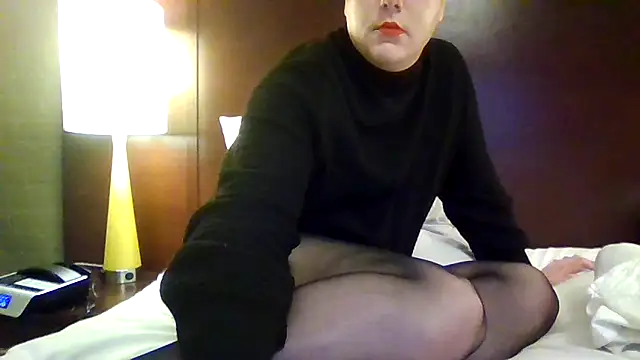 Stardust1994 online show from December 17, 8:59 pm