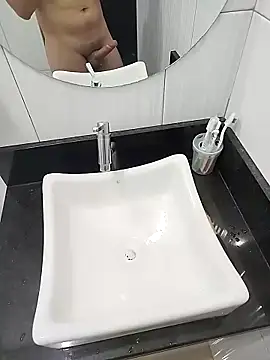 senalbxy online show from December 20, 1:18 pm