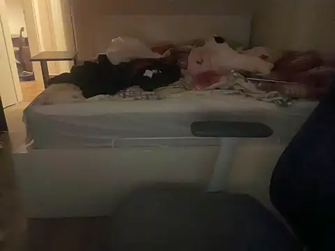 CologneAura online show from April 6, 11:27 pm