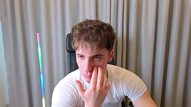 KellenWest online show from March 24, 11:15 am