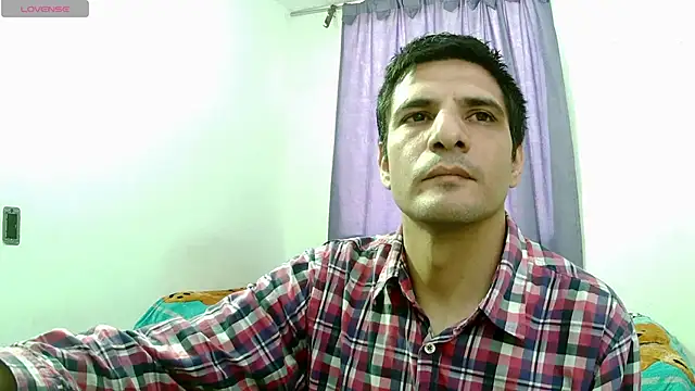 Adam Arango online show from December 19, 8:28 pm