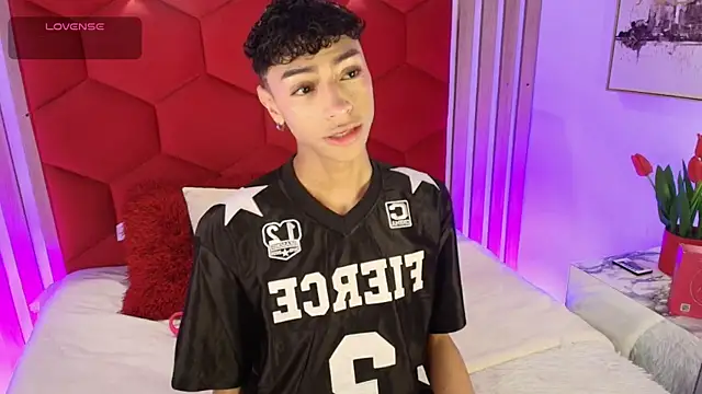 Owen JP online show from April 27, 3:03 am