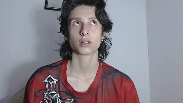 cirosky elchicopolla online show from April 28, 2:27 am