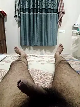 Tall7boy7 online show from April 28, 5:28 pm