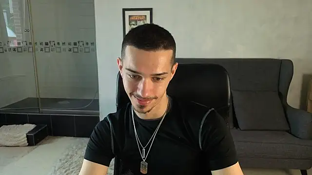 KaydenDrew online show from June 23, 4:39 am
