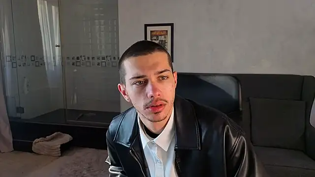 KaydenDrew online show from April 24, 4:26 am