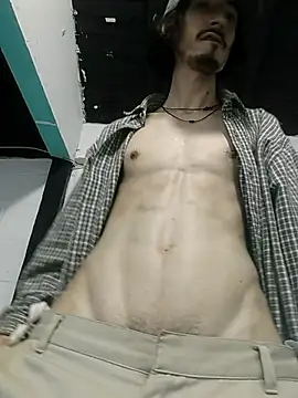 sk8-boy online show from April 22, 4:56 pm