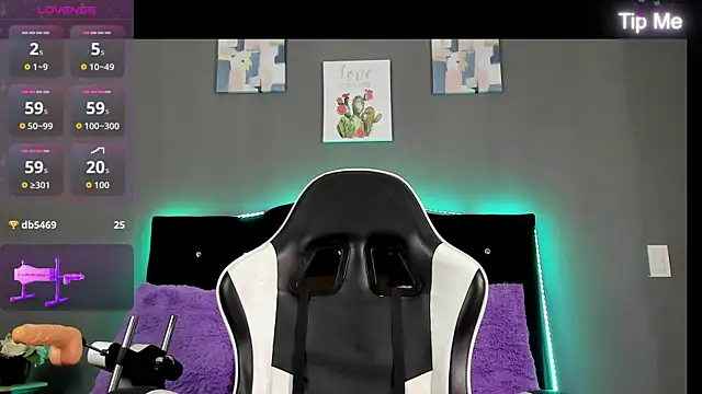 alex xhunter online show from April 30, 8:57 pm