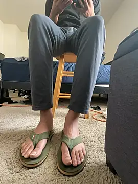 Kingbertfeet online show from March 24, 7:29 pm