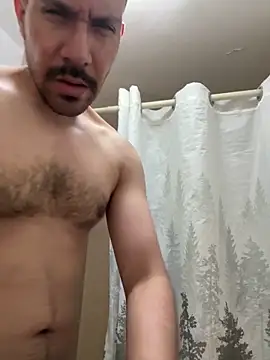 AdrianGarcia89 online show from April 16, 5:18 am