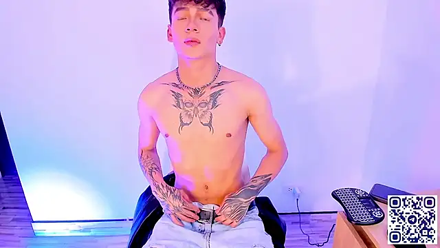 Axel InkShade  online show from January 9, 11:21 pm