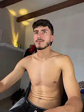 LIAM COLT online show from April 29, 7:42 pm