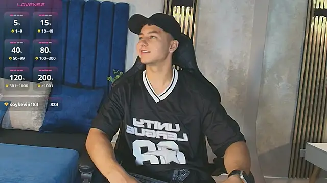 Noah Clarkk online show from June 19, 5:51 pm
