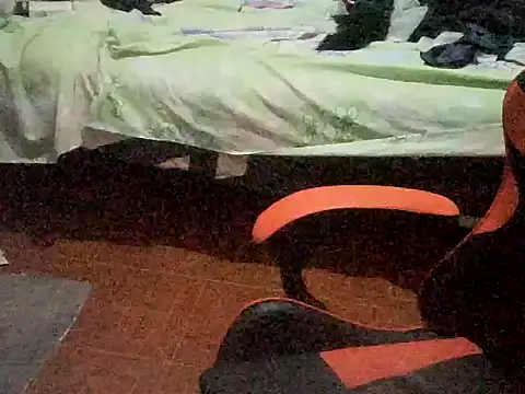 cuervusblack11 online show from January 14, 2:16 am