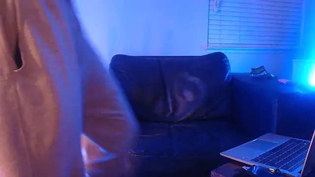 MISTERANDDEMI online show from February 20, 6:59 am