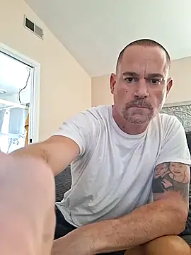 MISTERANDDEMI online show from March 27, 9:05 pm