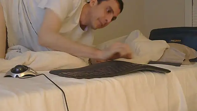 SissyJosh online show from June 3, 9:11 am