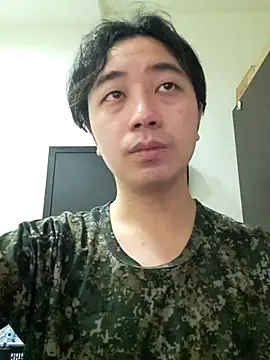 AJIJI1010 online show from March 31, 10:44 pm