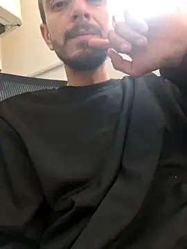 couplenwsh online show from March 21, 10:52 am