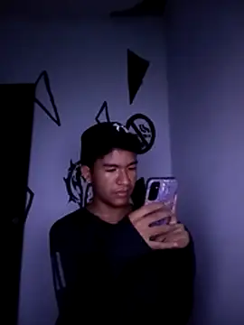 Luy Moon online show from March 29, 2:23 am