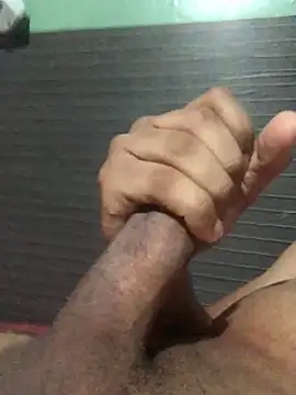 roludo-7688 online show from December 22, 7:05 am