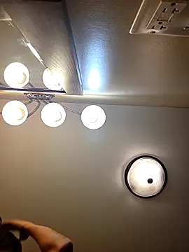 HoofedCylinder online show from April 9, 2:12 pm