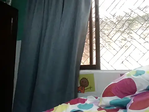 bigdick211292 online show from April 6, 4:30 pm