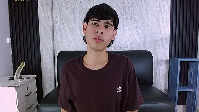 KevinBrooks  online show from February 19, 2:35 pm