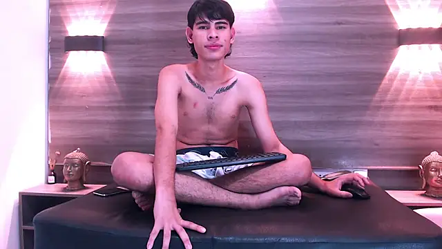 KevinBrooks  online show from February 11, 5:51 pm