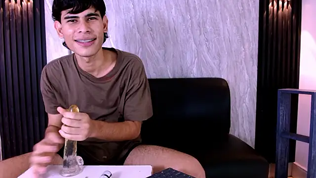 KevinBrooks  online show from February 21, 6:53 pm