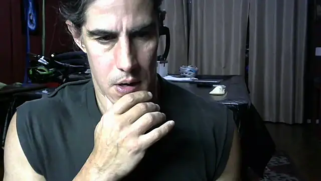 koolchillfun696969 online show from February 20, 6:19 am