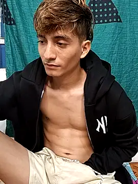 Andy Kein online show from April 18, 1:51 am