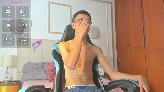 asher lux online show from April 23, 8:22 pm