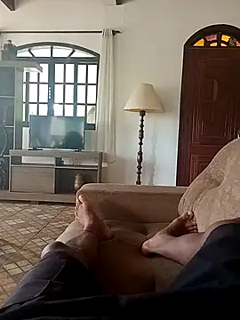 little rascall online show from January 8, 6:13 pm