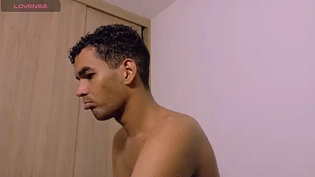 Pikashu7u7 online show from March 10, 11:00 pm