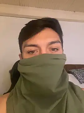 GostosoRS25 online show from April 10, 12:06 am