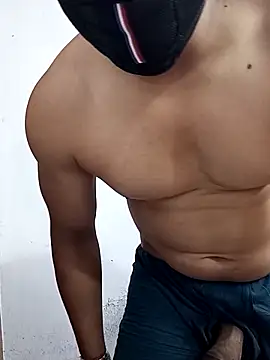 ravi18122 online show from February 11, 6:35 pm