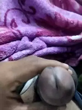 8inchhere online show from April 30, 7:43 pm