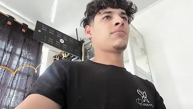 MaxStar26 online show from January 16, 7:27 pm