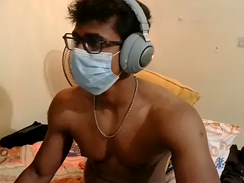 sinnerissinner online show from April 17, 6:10 pm