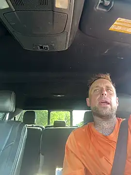 WIDBIGWHITECOCK online show from June 17, 9:49 pm