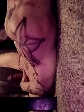 snowXs online show from February 4, 8:20 am