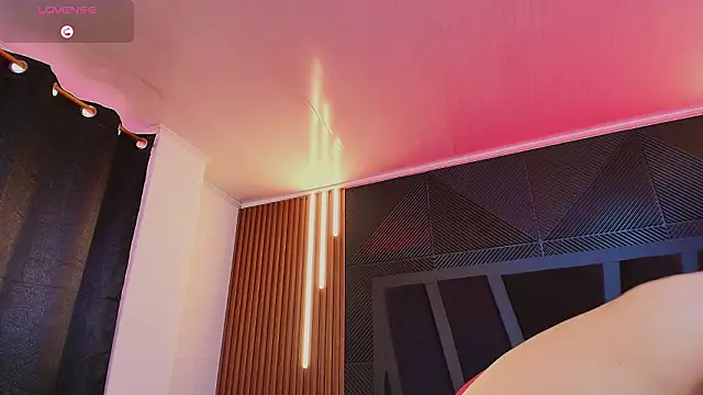 lorenzo walker 1 online show from March 17, 5:26 pm