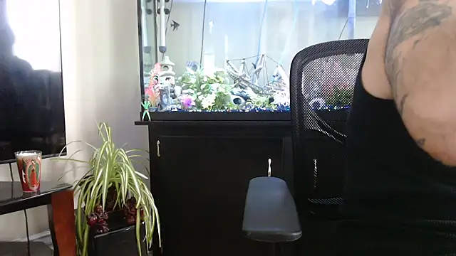 EspanolVato online show from April 16, 8:09 pm