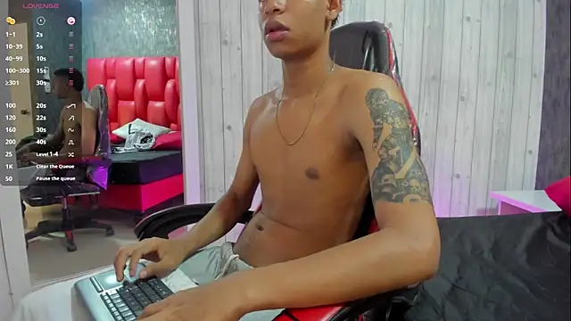  erick j online show from March 14, 8:49 pm