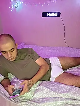 TvoY bOy1 online show from January 16, 4:32 pm