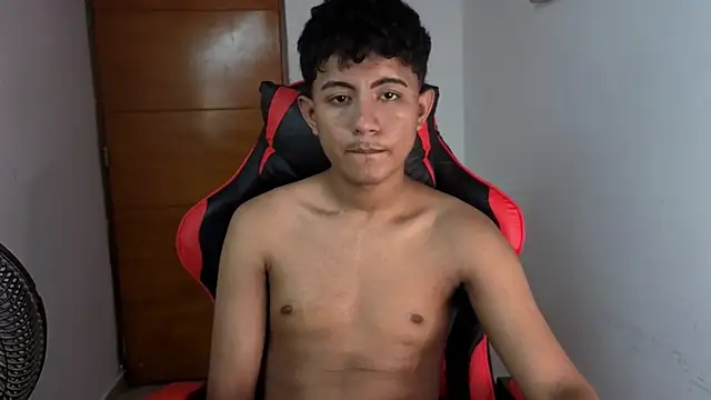 Alluringangel23 online show from March 17, 12:03 am