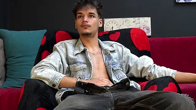 KevinnSpice online show from April 20, 4:59 am