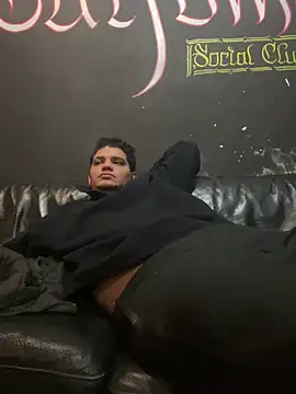 Steven24r30 online show from February 15, 7:00 pm