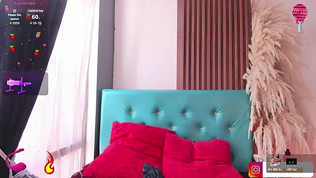 Hiddenhotcake online show from February 21, 7:15 pm